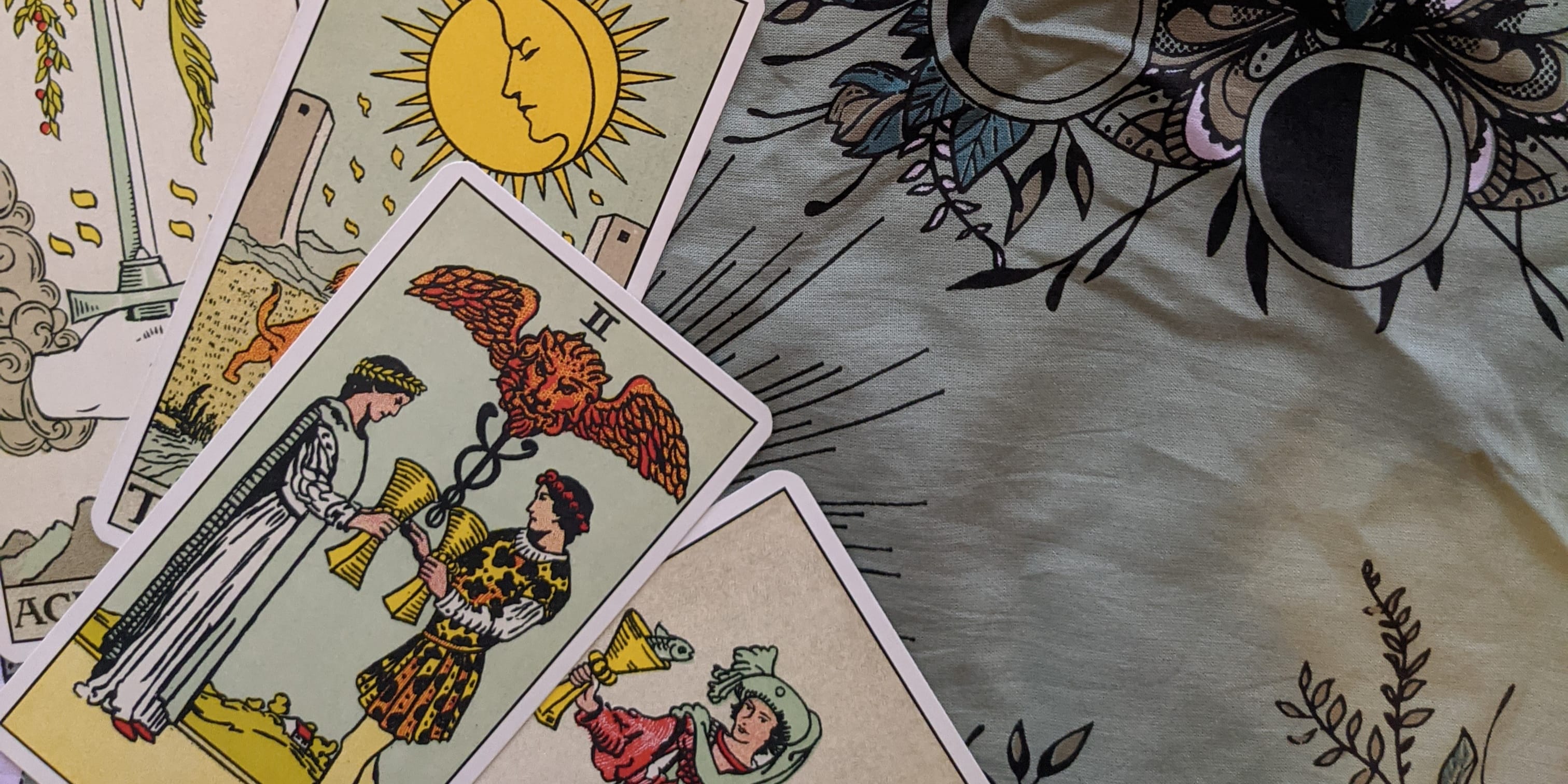 Unlock the Power of Tarot: How to Ask the Right Question